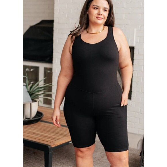 Cali Inspire Short Bodysuit Pure Black Size XXL Pockets NWT $108 Carrie Underwoo - Picture 1 of 11